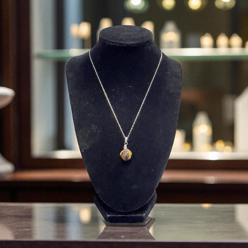 Colgante De Ojo De Tigre Con Cadena De Plata